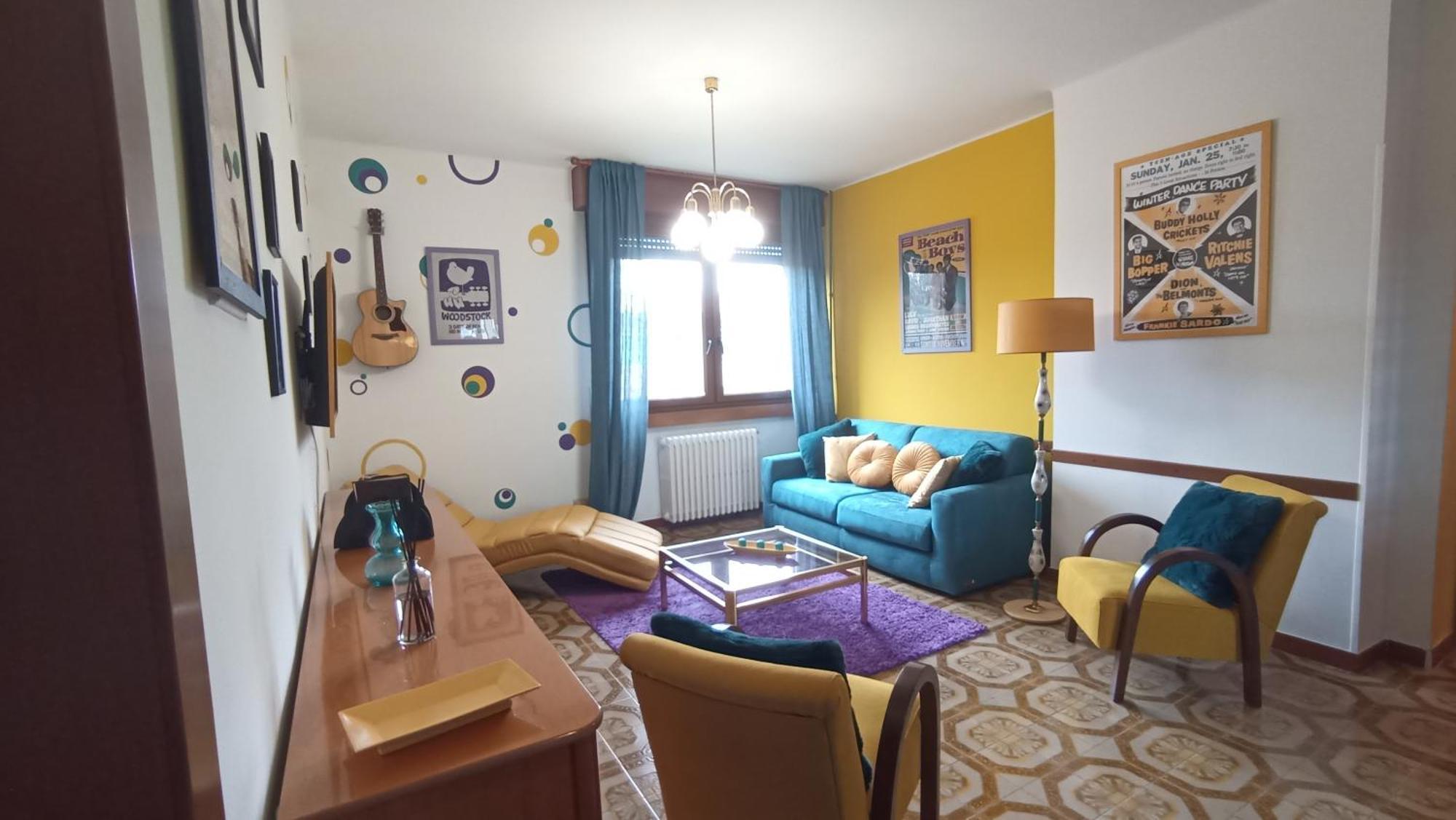 Yellow Submarine Apartment Milan