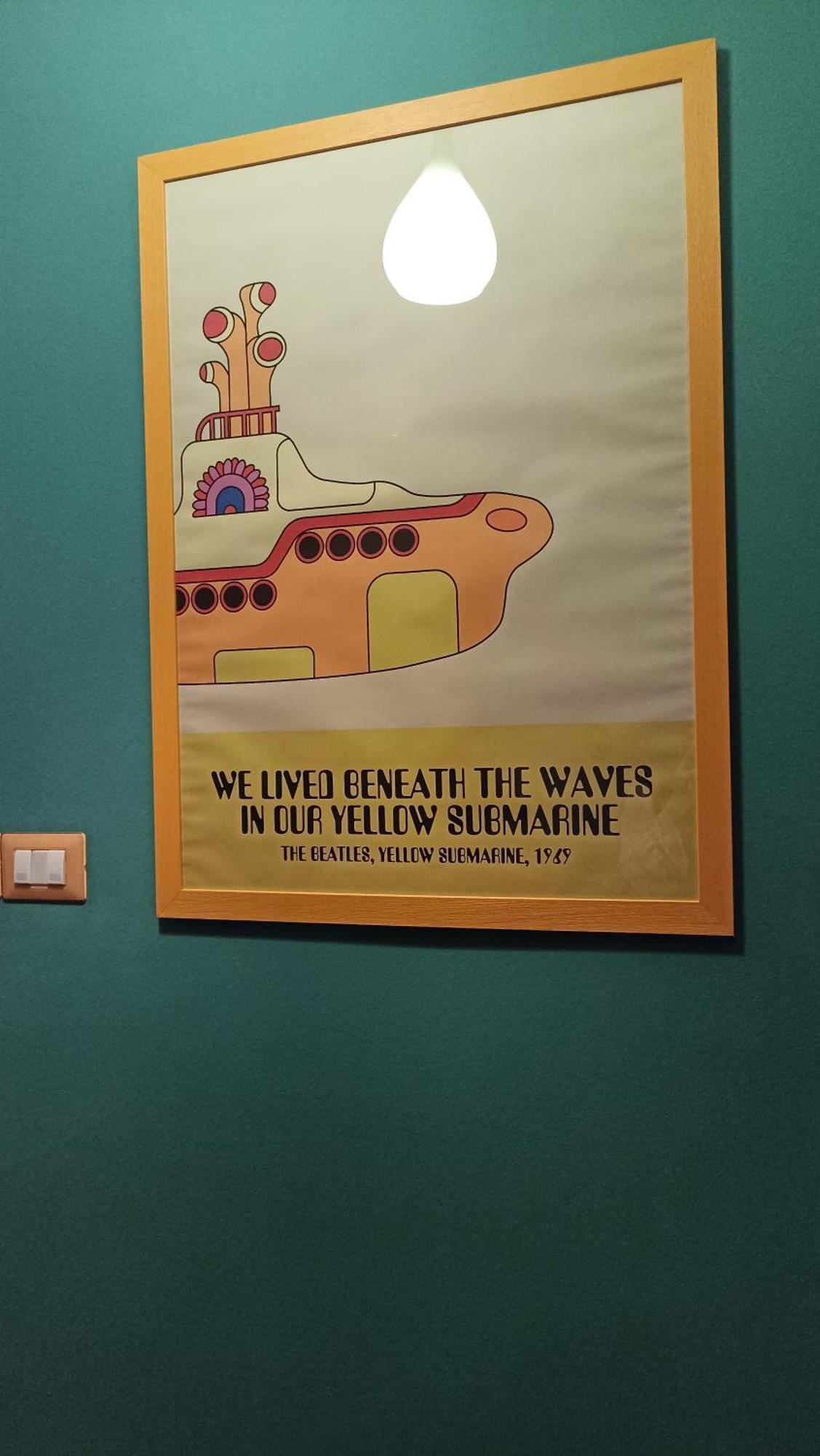 Yellow Submarine Apartment Milan